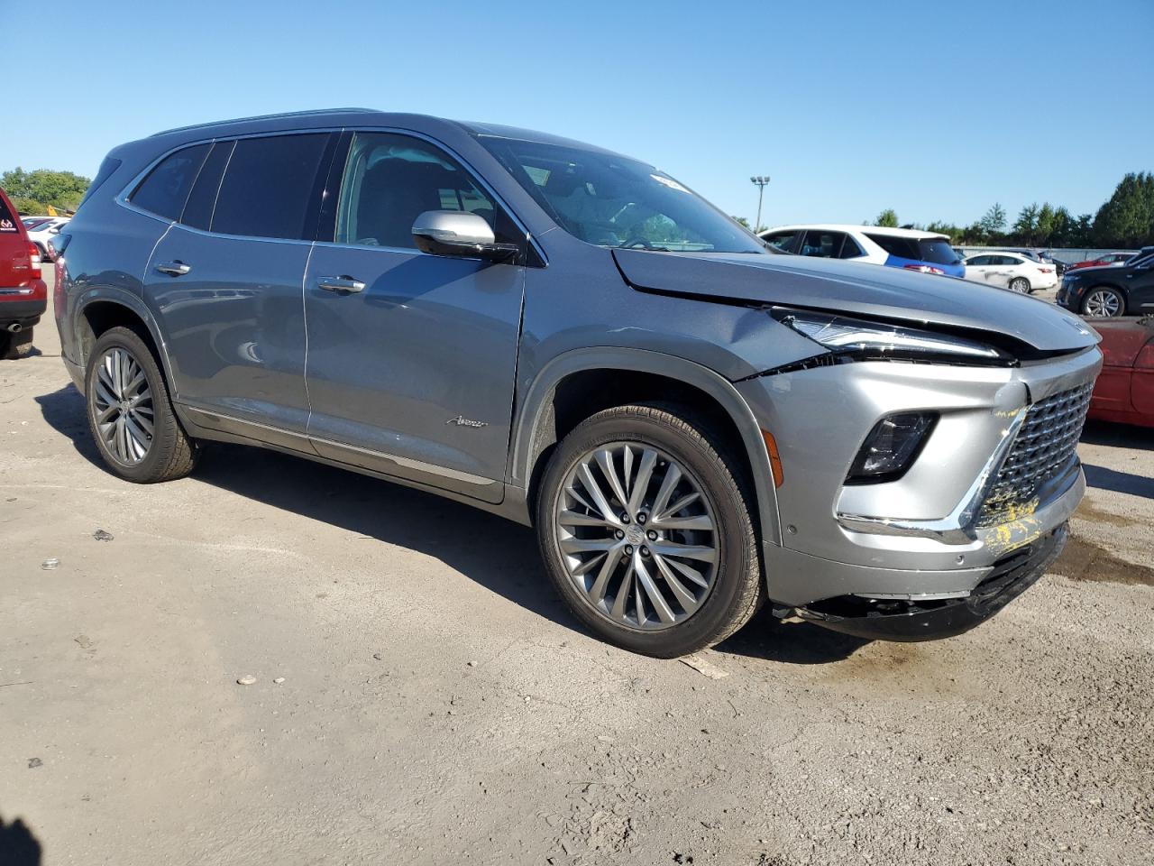 2025 Buick Enclave Avenir - Image 4