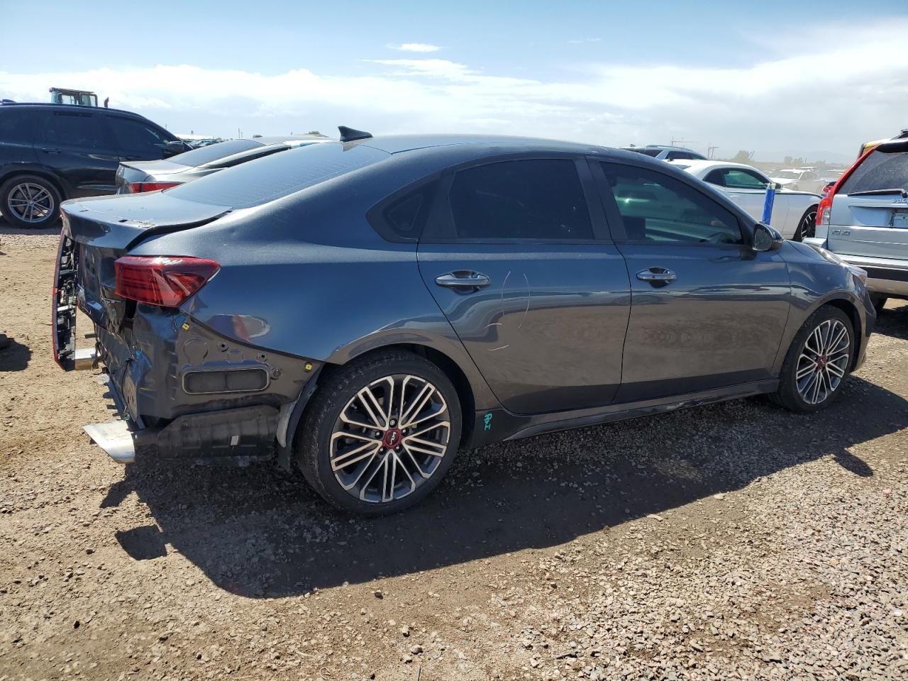 2023 Kia Forte Gt - Фото 3