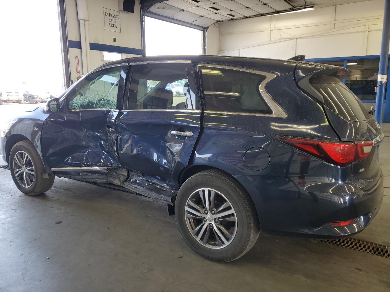 2019 Infiniti Qx60 Luxe - Фото 2