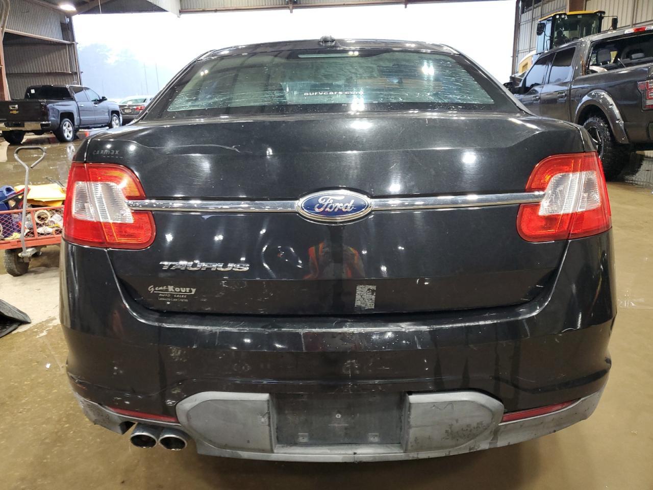 2012 Ford Taurus Se - Фото 6