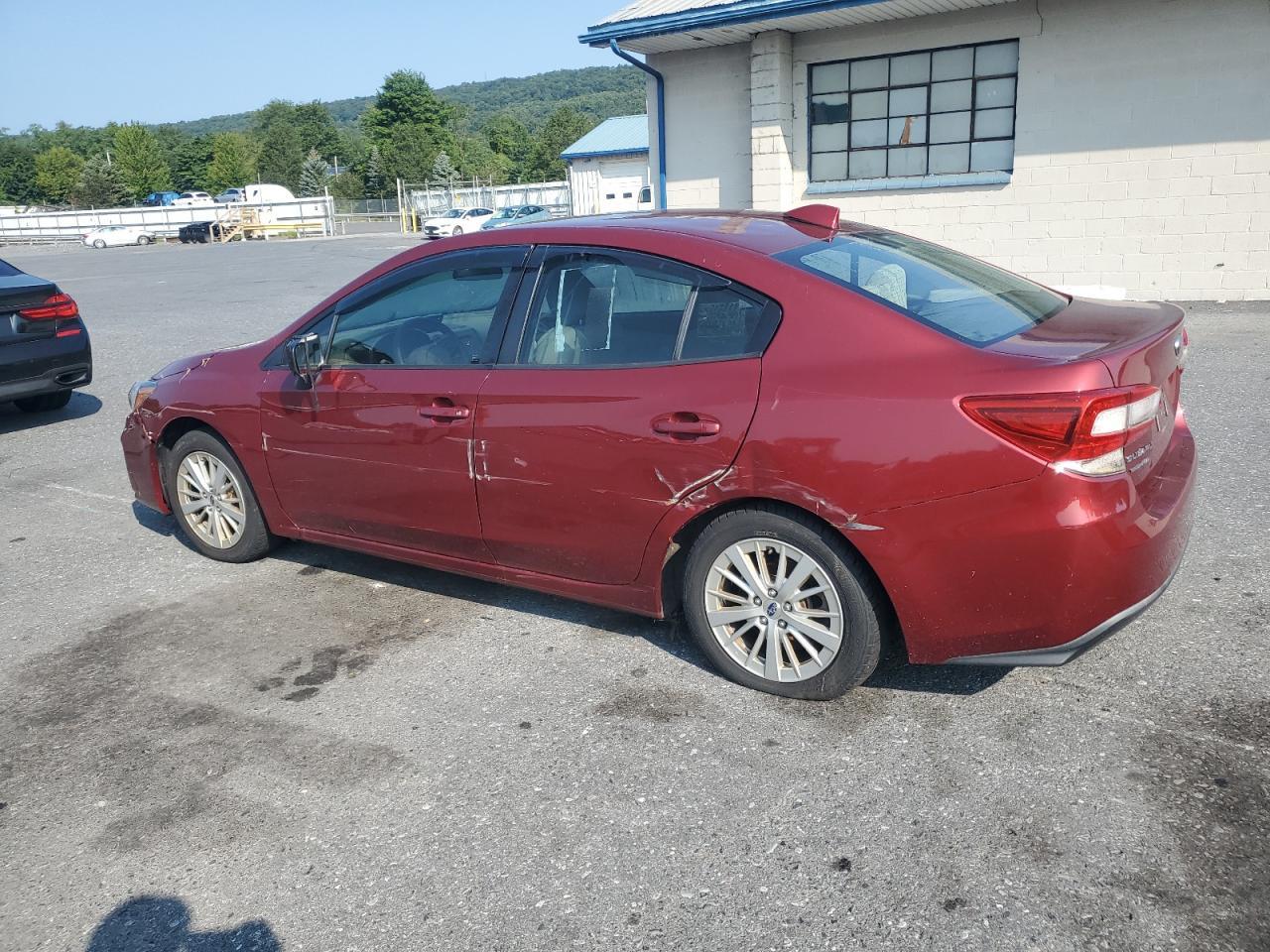 2017 Subaru Impreza Premium - Фото 2