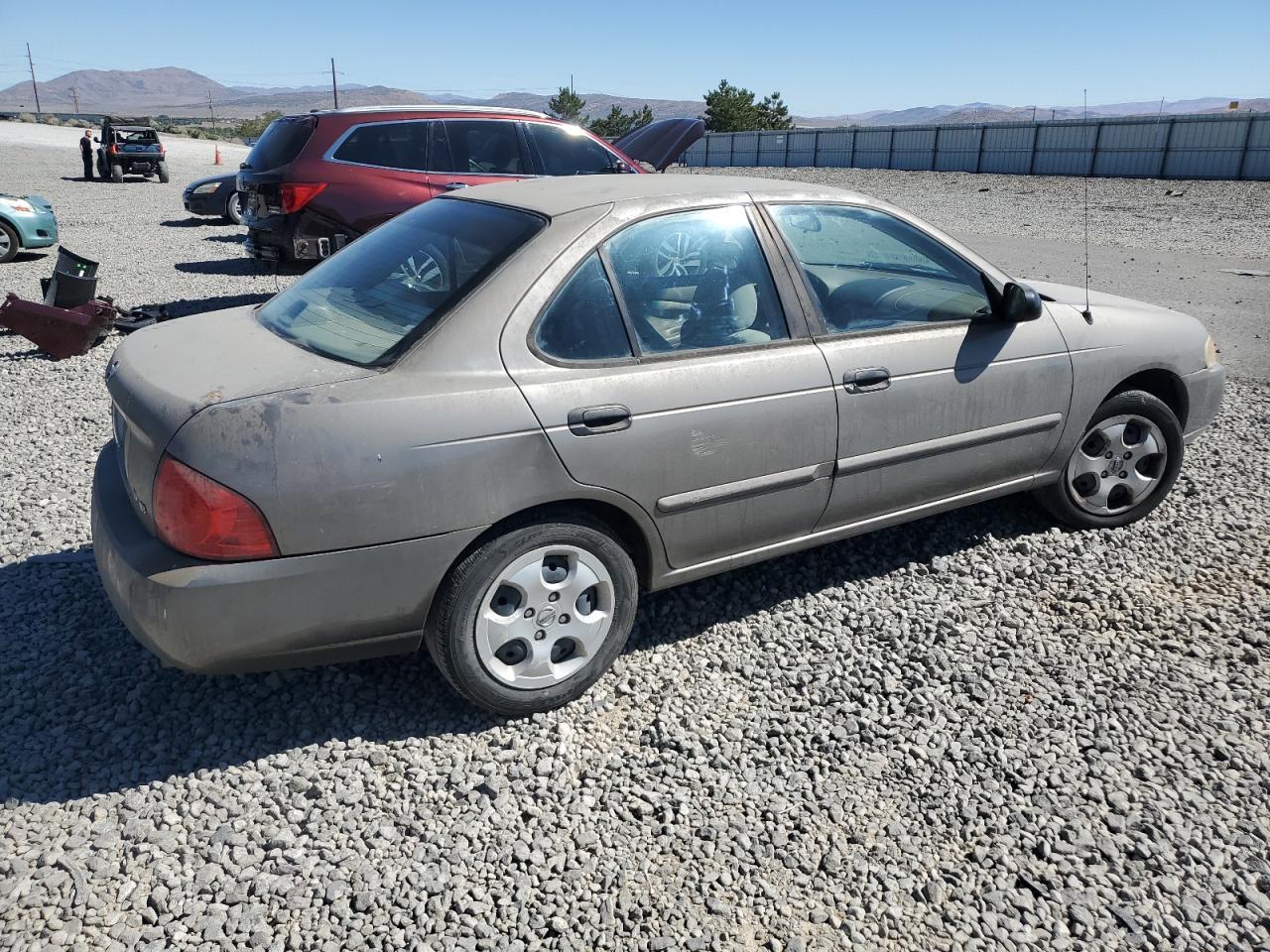 2004 Nissan Sentra 1.8 - Фото 3