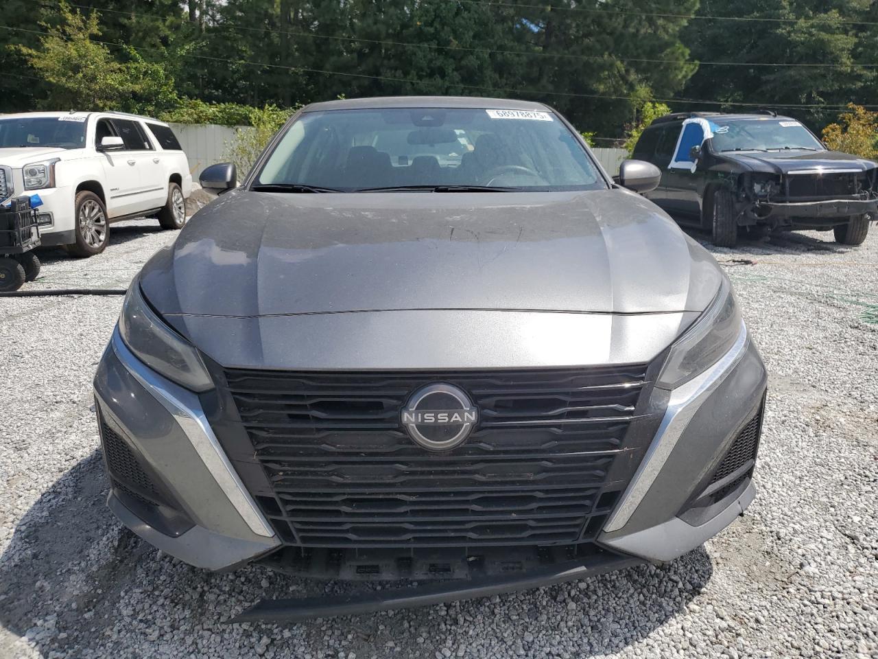 2023 Nissan Altima S - Image 5