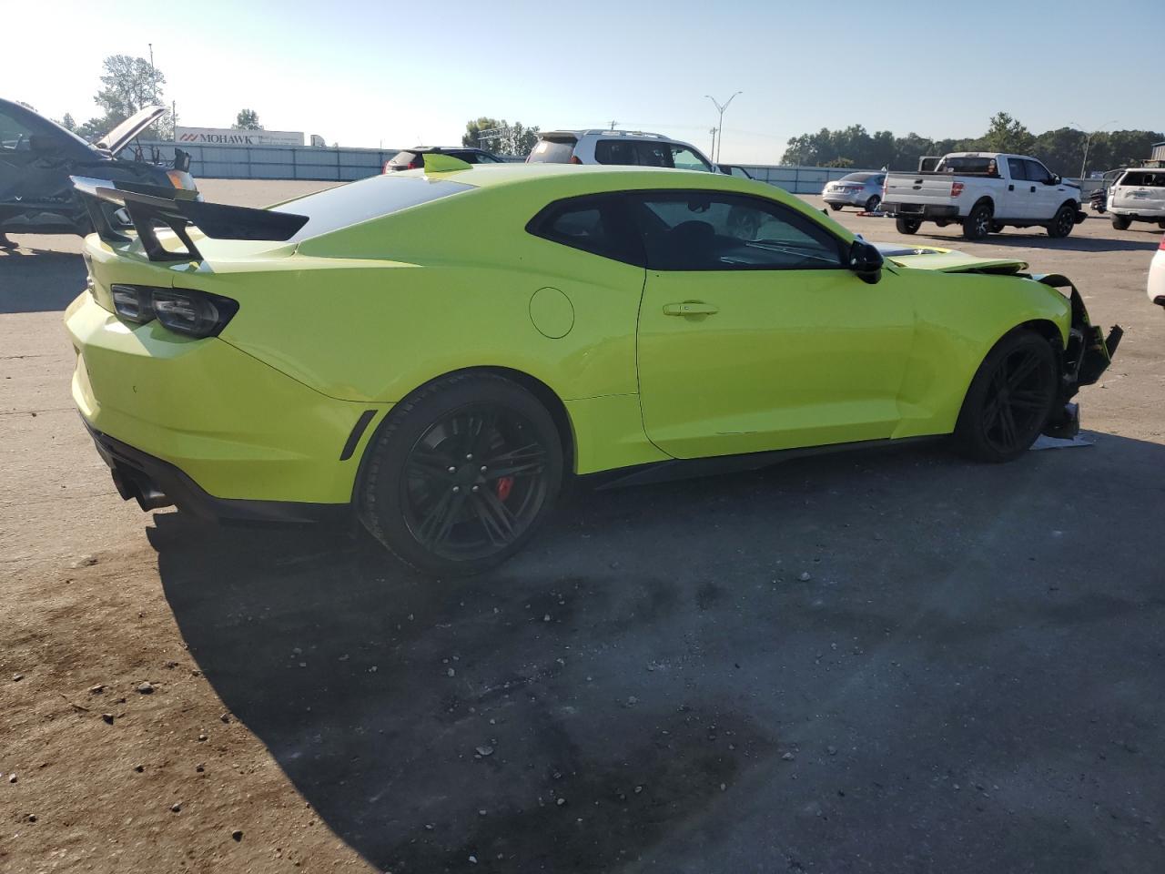 2020 Chevrolet Camaro Zl1 - Фото 3