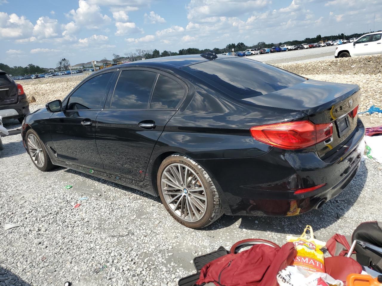 2017 BMW 530 I - Фото 2