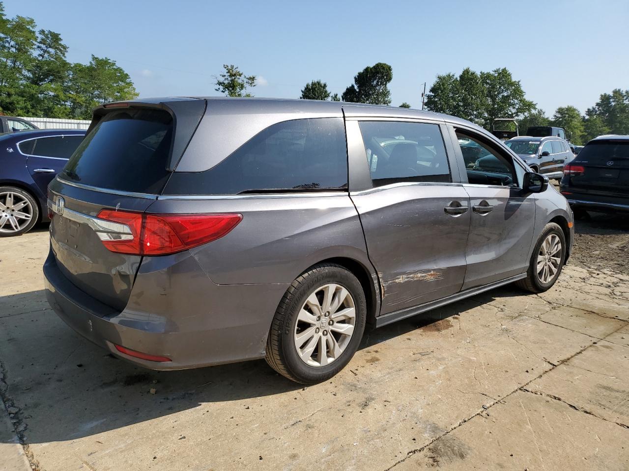 2019 Honda Odyssey Lx - Фото 3