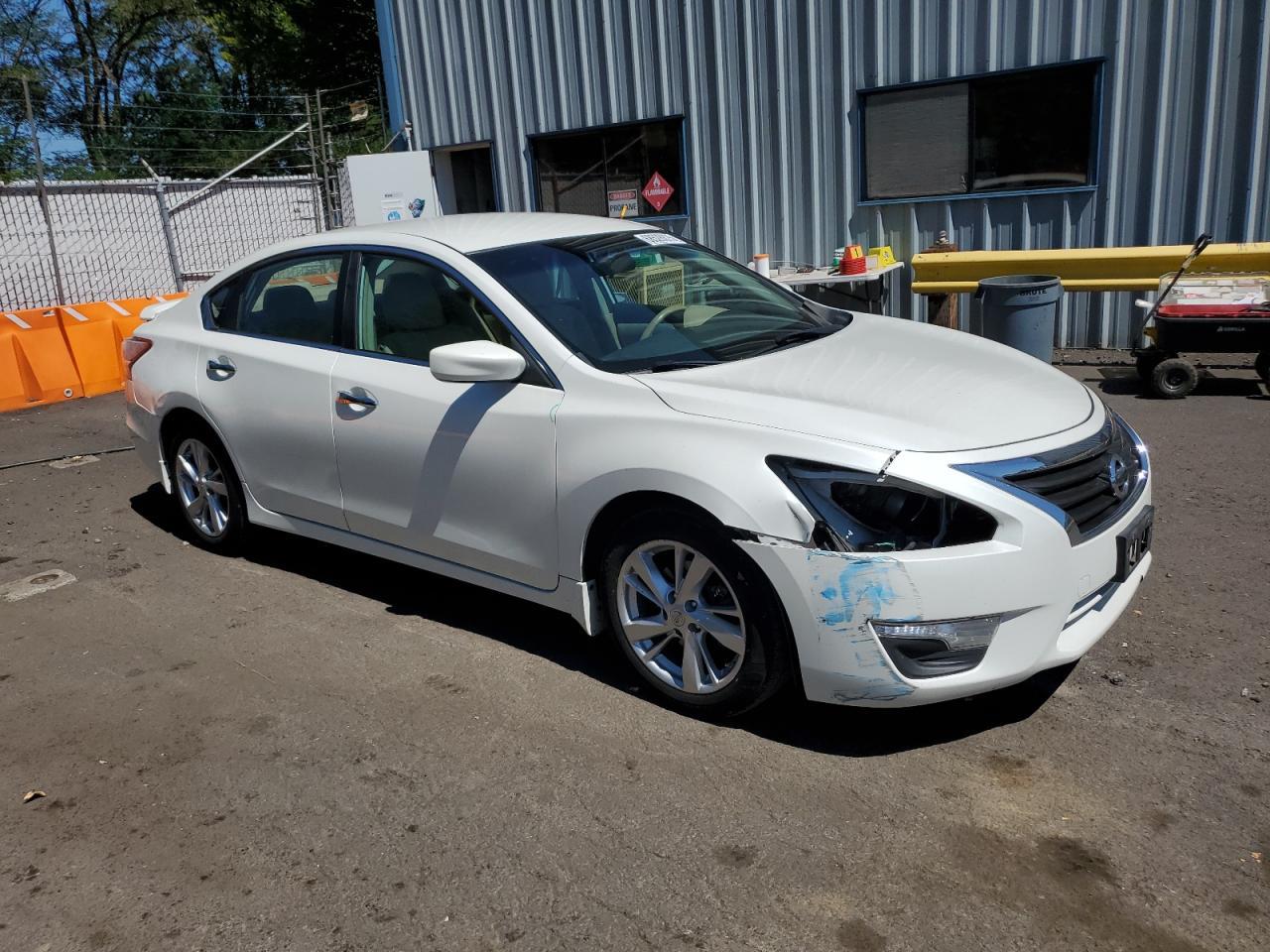 2013 Nissan Altima 2.5 - Image 4