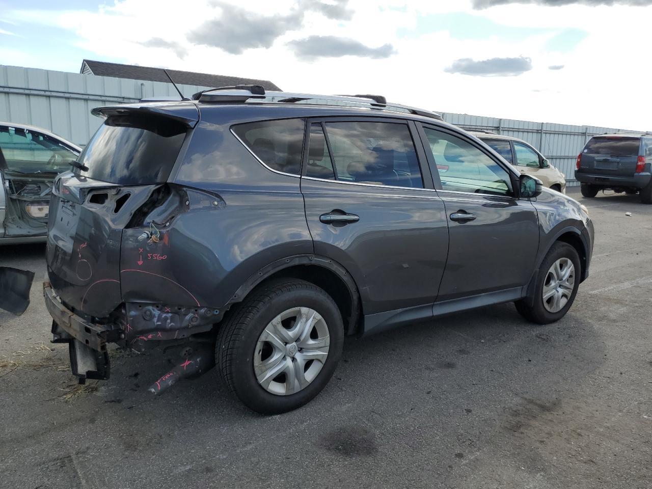 2015 Toyota Rav4 Le - Image 3