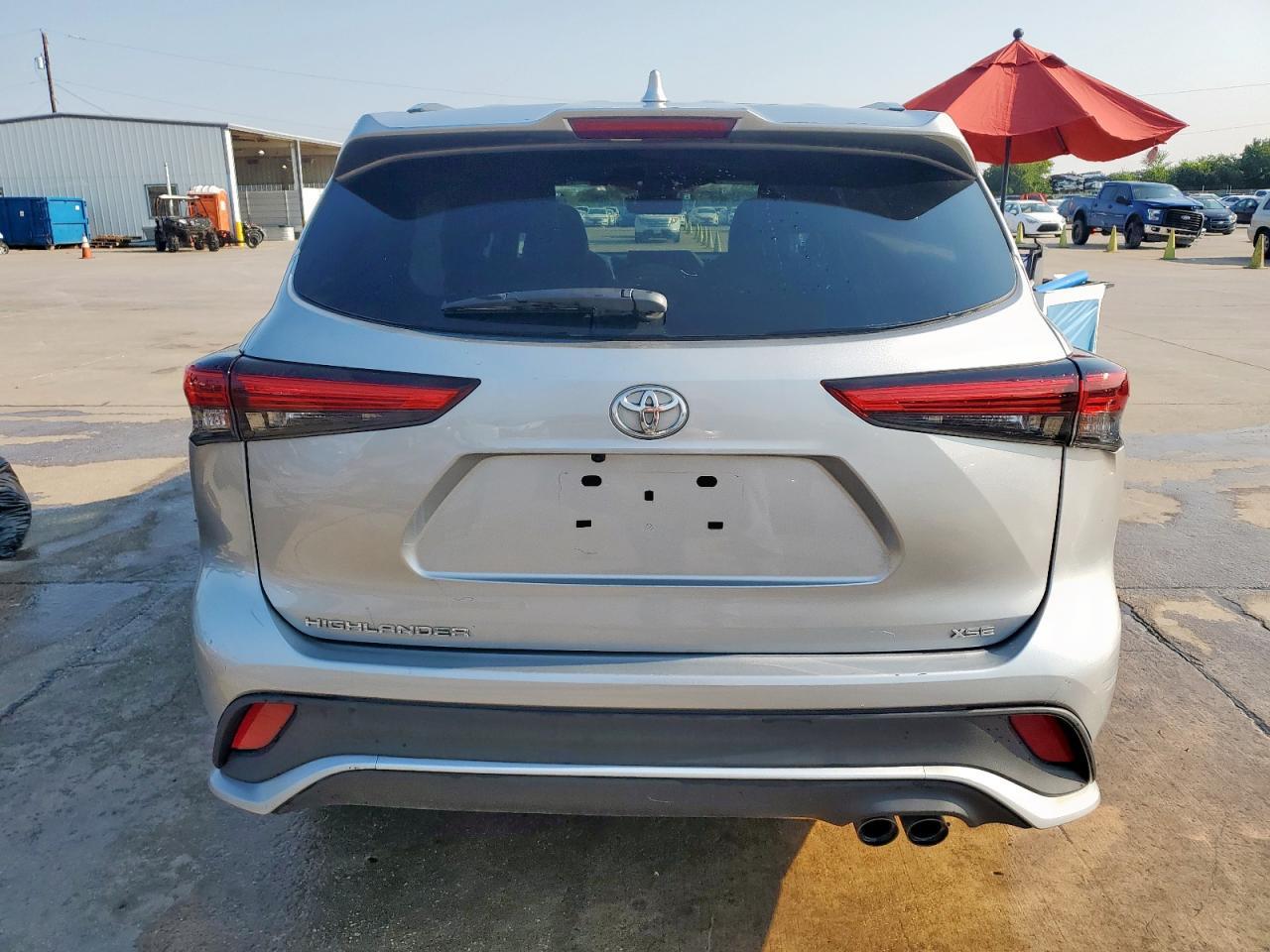2021 Toyota Highlander Xse - Image 6