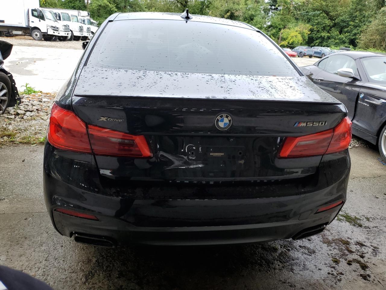 2018 BMW M550Xi - Фото 6