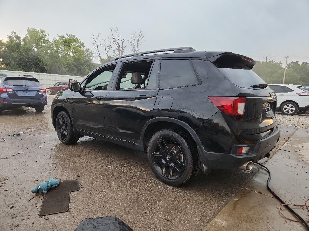2025 Honda Passport Black Edition - Фото 2