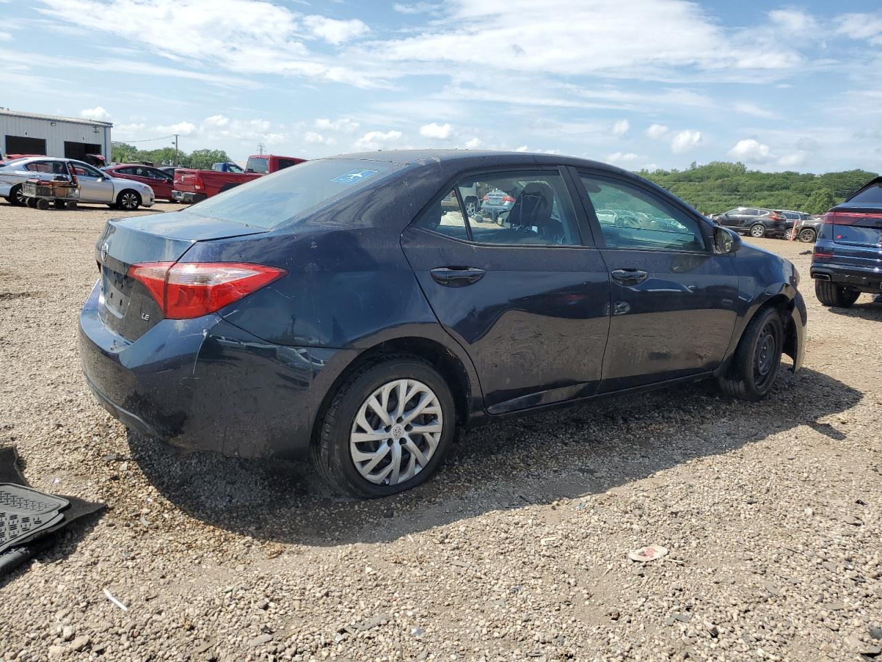 2019 Toyota Corolla L - Фото 3