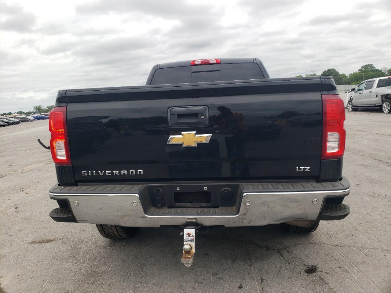 2017 Chevrolet Silverado K1500 Ltz - Image 6