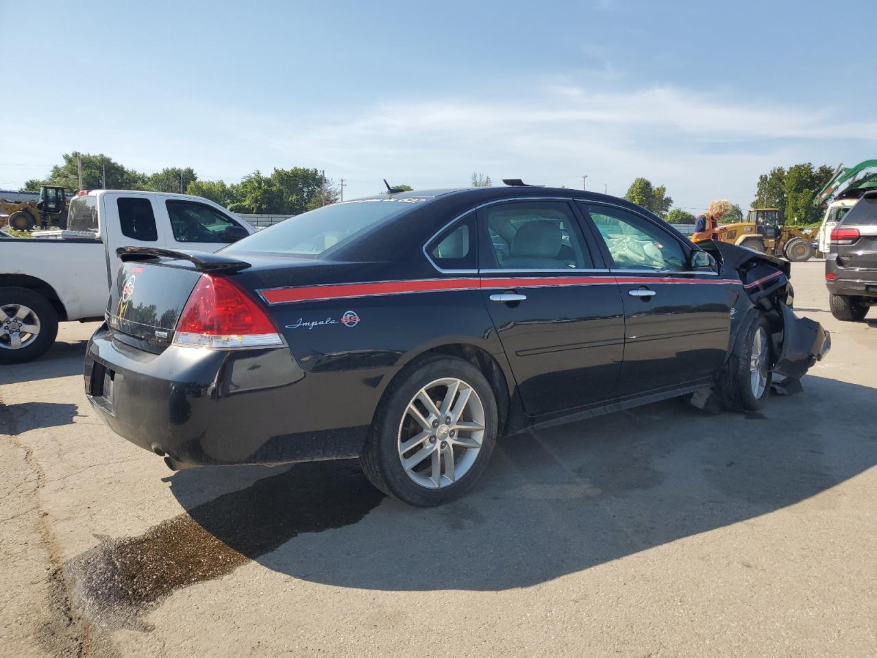 2014 Chevrolet Impala Limited Ltz - Image 3