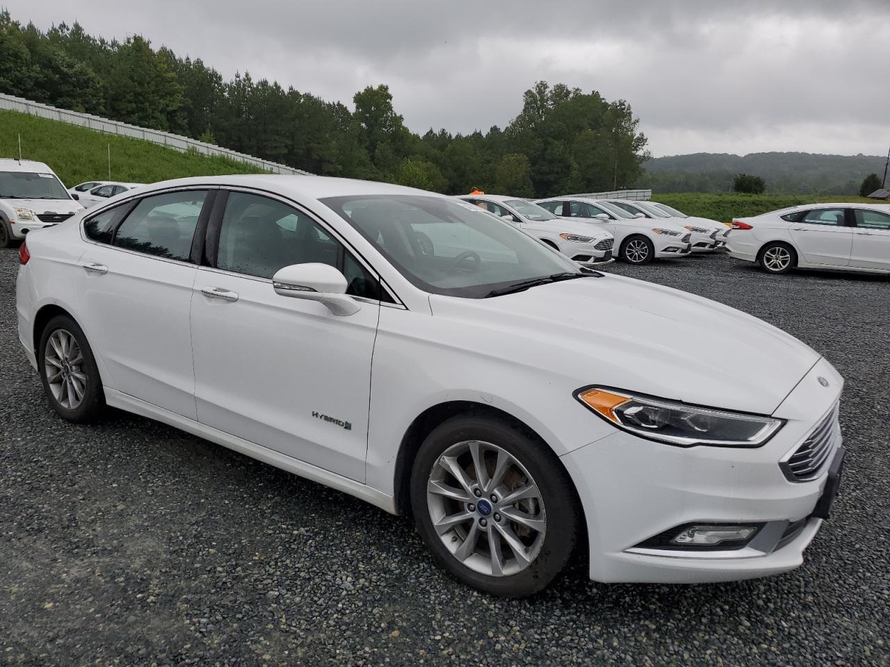 2017 Ford Fusion Se Hybrid - Image 4