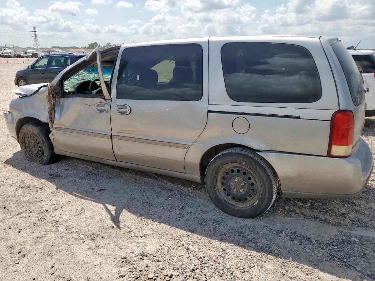 2005 Chevrolet Uplander Ls - Фото 2