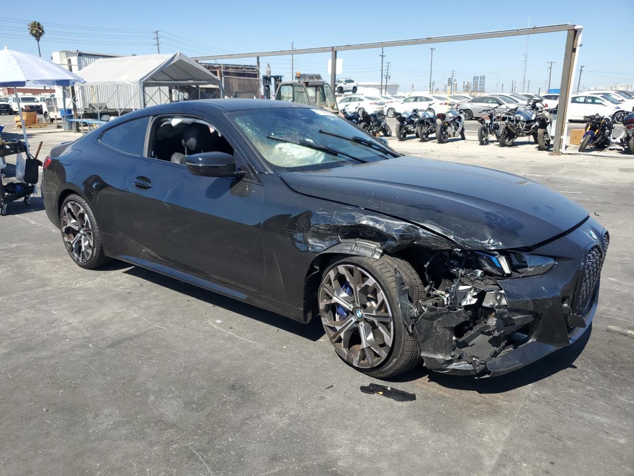 2025 BMW 430I - Фото 4