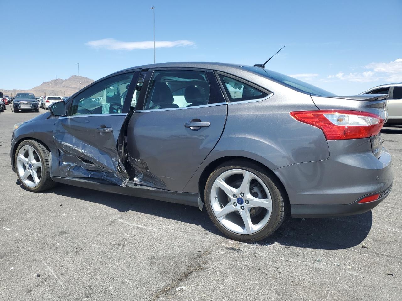 2014 Ford Focus Titanium - Image 2