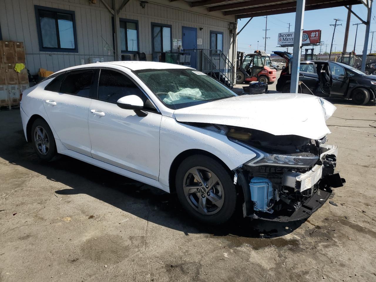 2022 Kia K5 Lxs - Фото 4