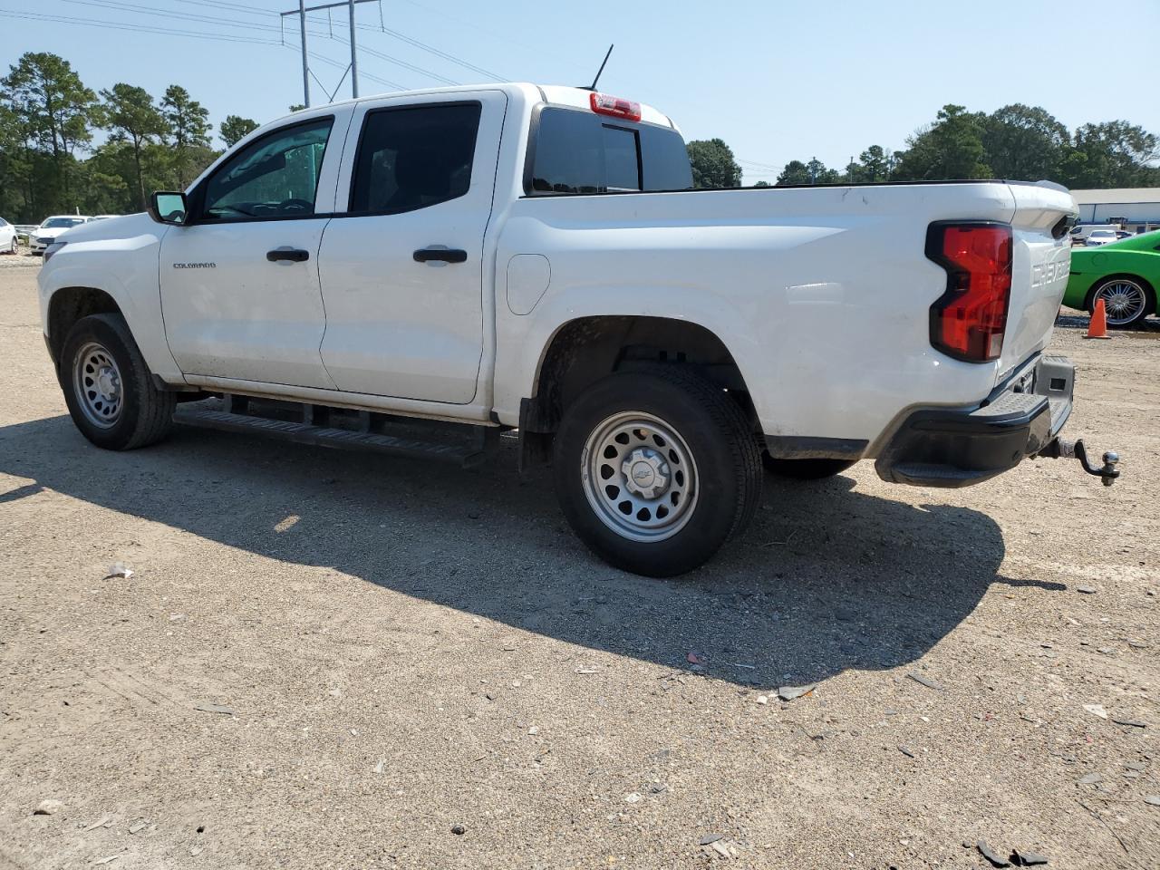 2025 Chevrolet Colorado - Image 2