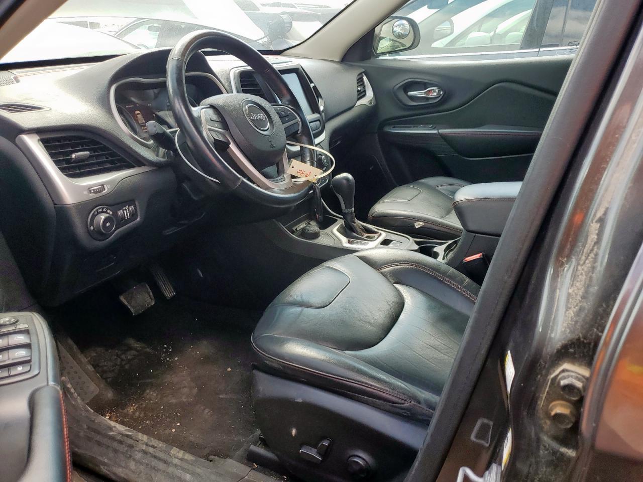 2015 Jeep Cherokee Trailhawk - Фото 7