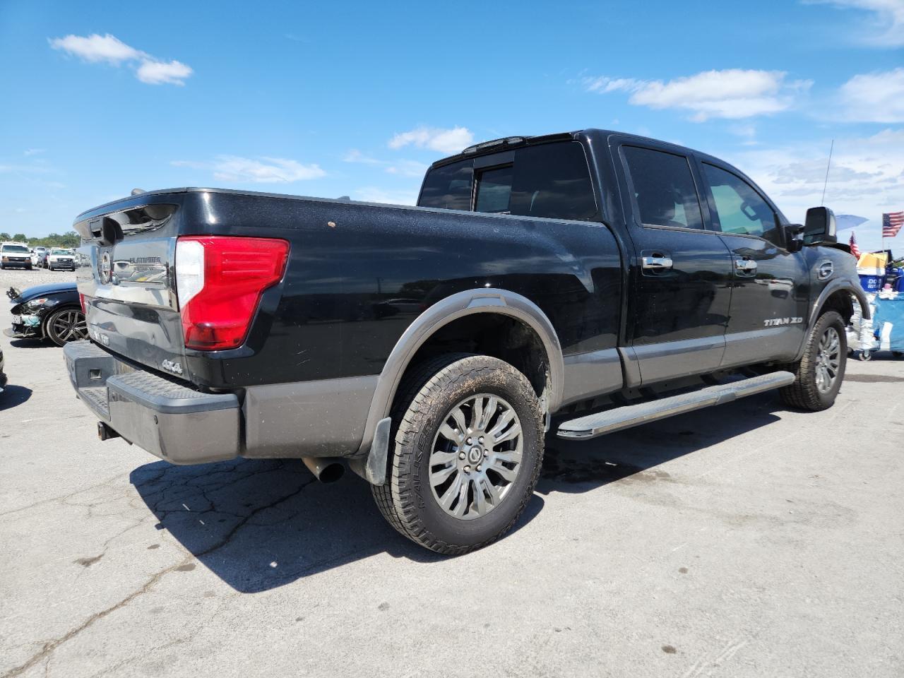 2018 Nissan Titan Xd Sl Sl - Фото 3