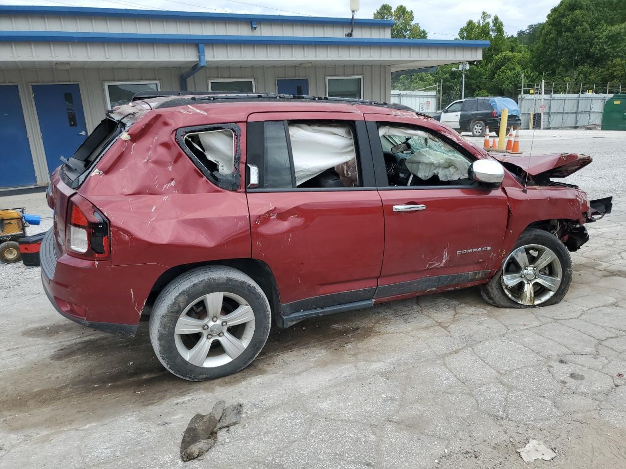 2015 Jeep Compass Latitude - Фото 3