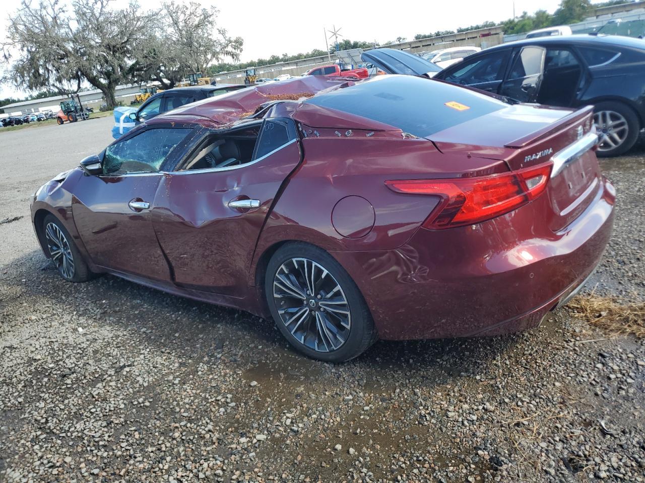 2017 Nissan Maxima 3.5S - Фото 2