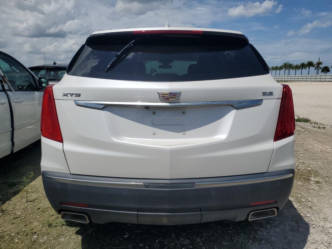 2019 Cadillac Xt5 Luxury - Image 6