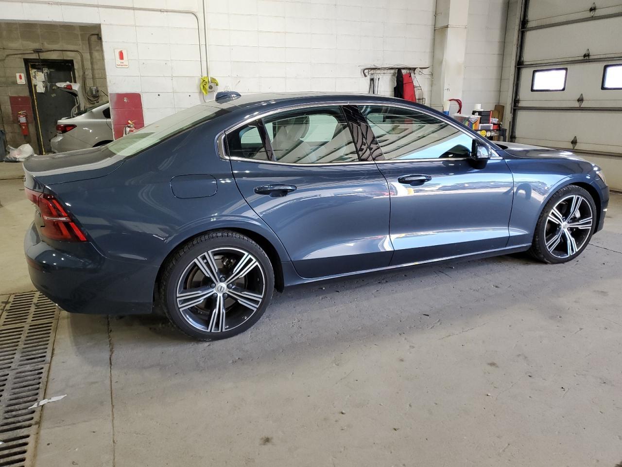 2020 Volvo S60 T6 Inscription - Фото 3