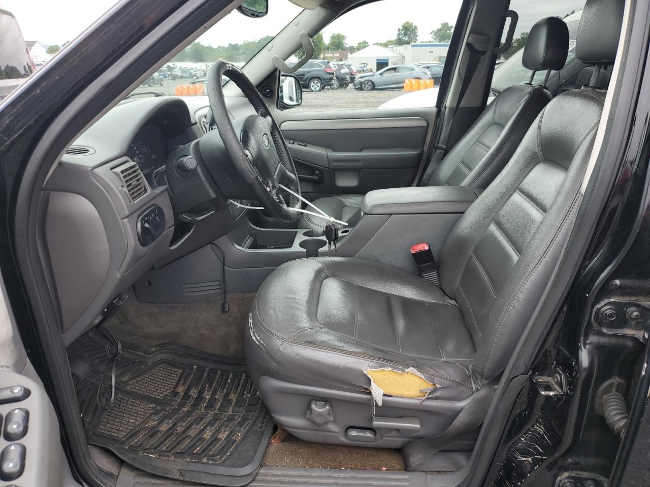 2003 Ford Explorer - Фото 7