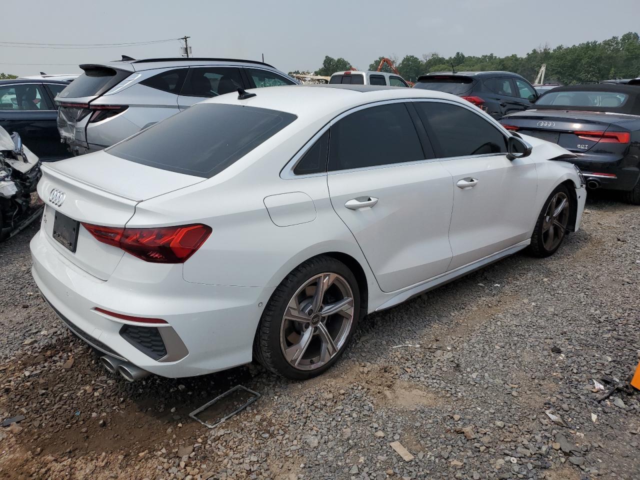 2023 Audi S3 Premium Plus - Фото 3