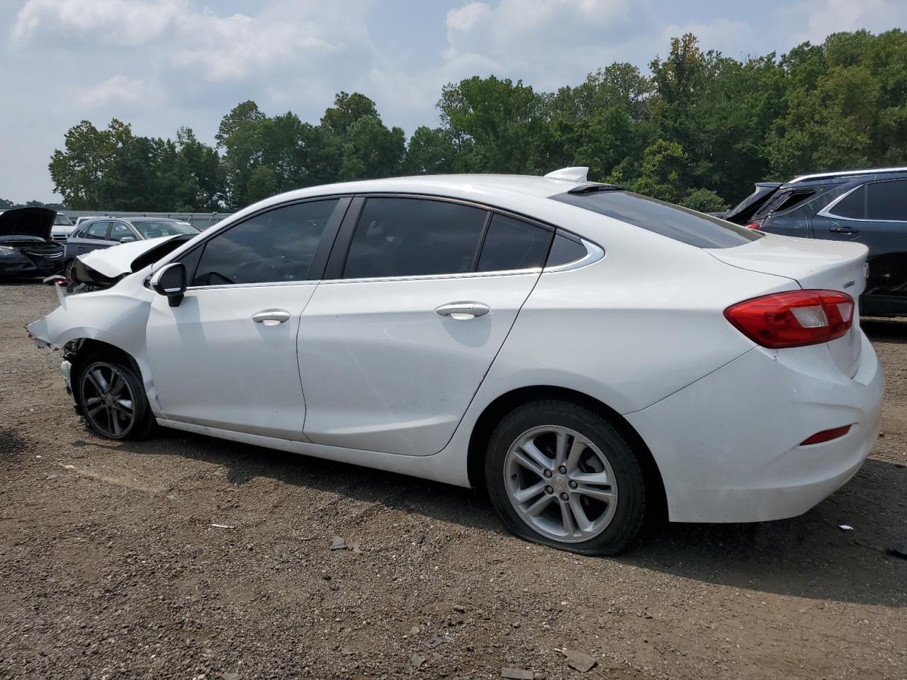 2016 Chevrolet Cruze Lt - Фото 2