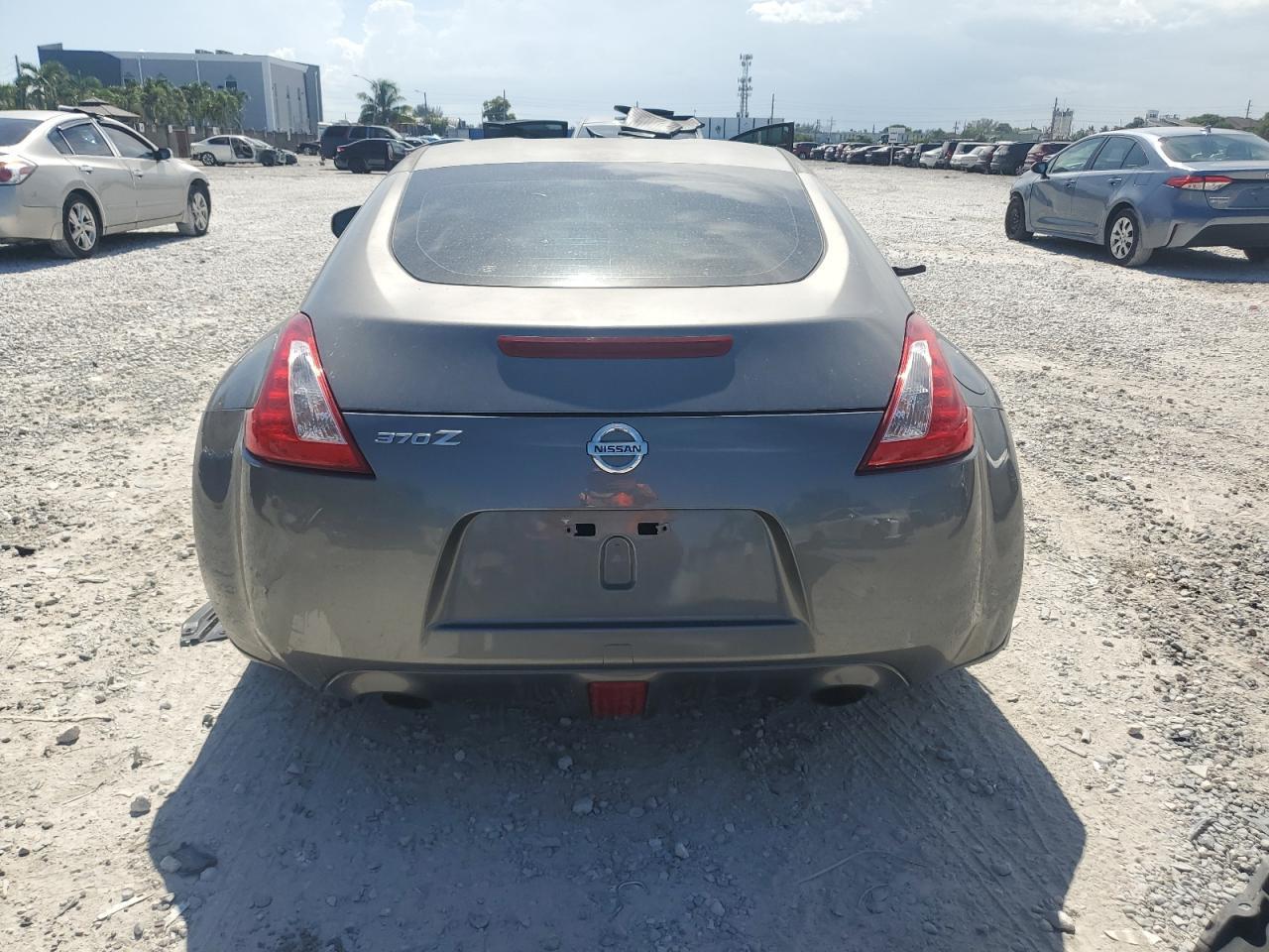 2014 Nissan 370Z Base - Image 6