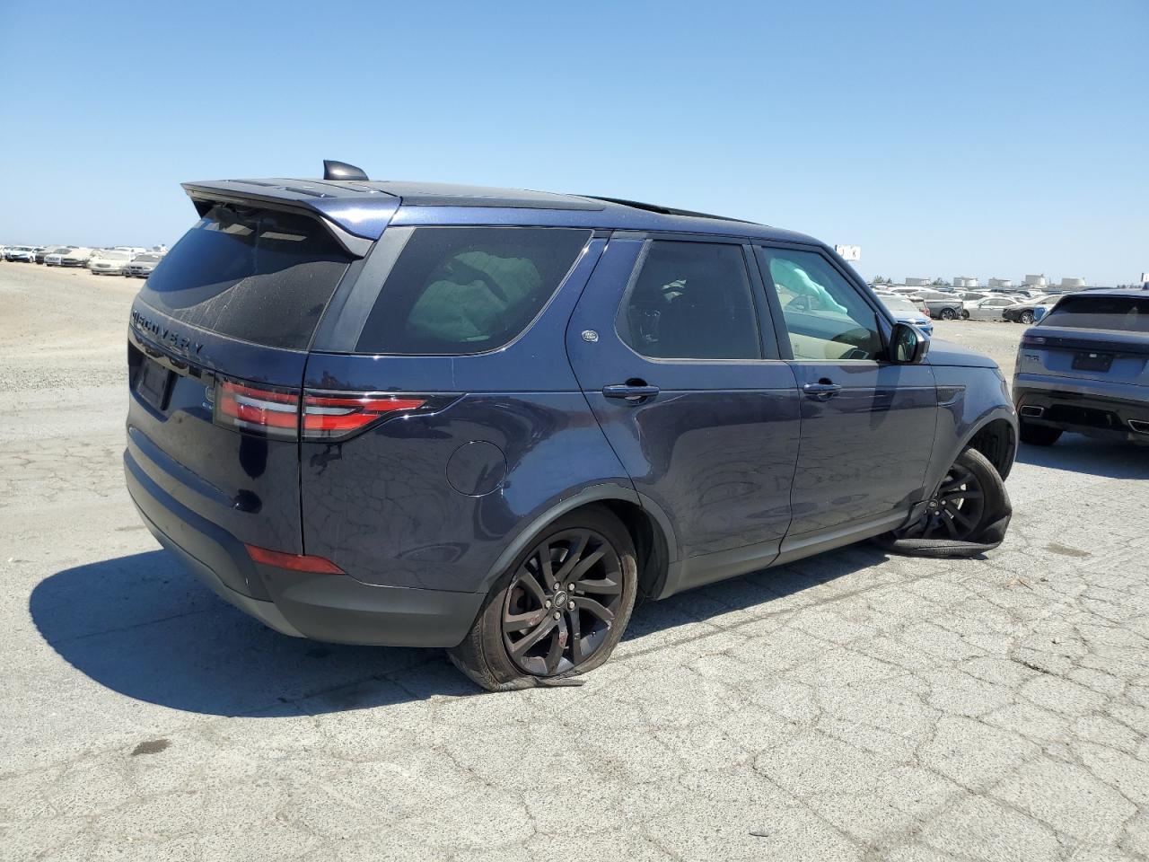 2017 Land Rover Discovery Hse - Фото 3