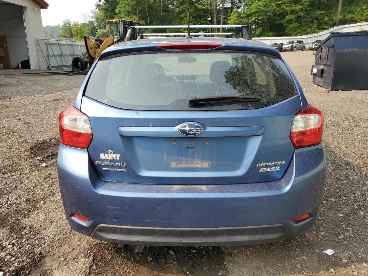 2014 Subaru Impreza Premium - Image 6