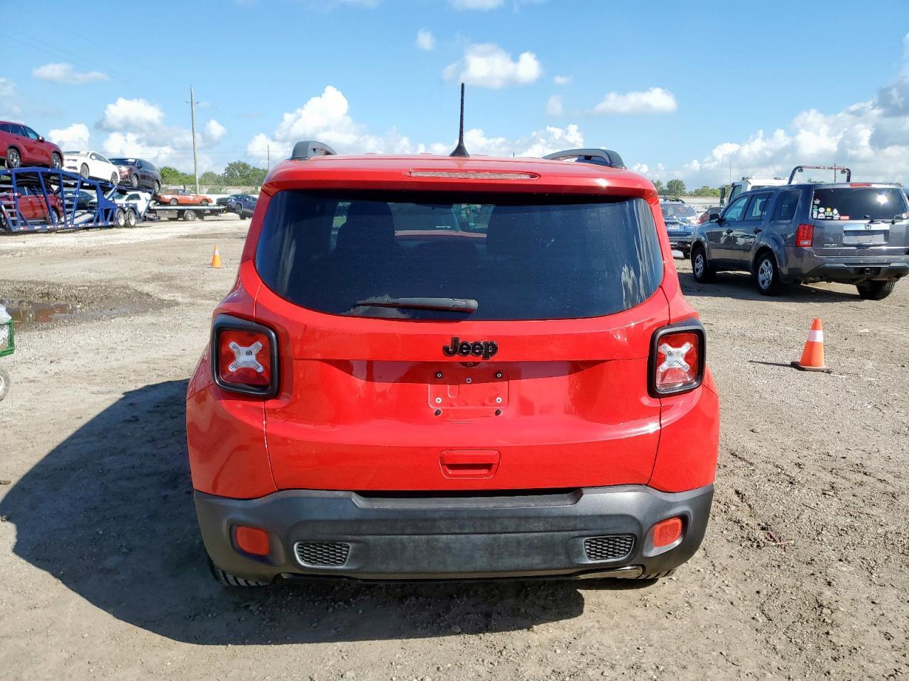 2018 Jeep Renegade Latitude - Фото 6