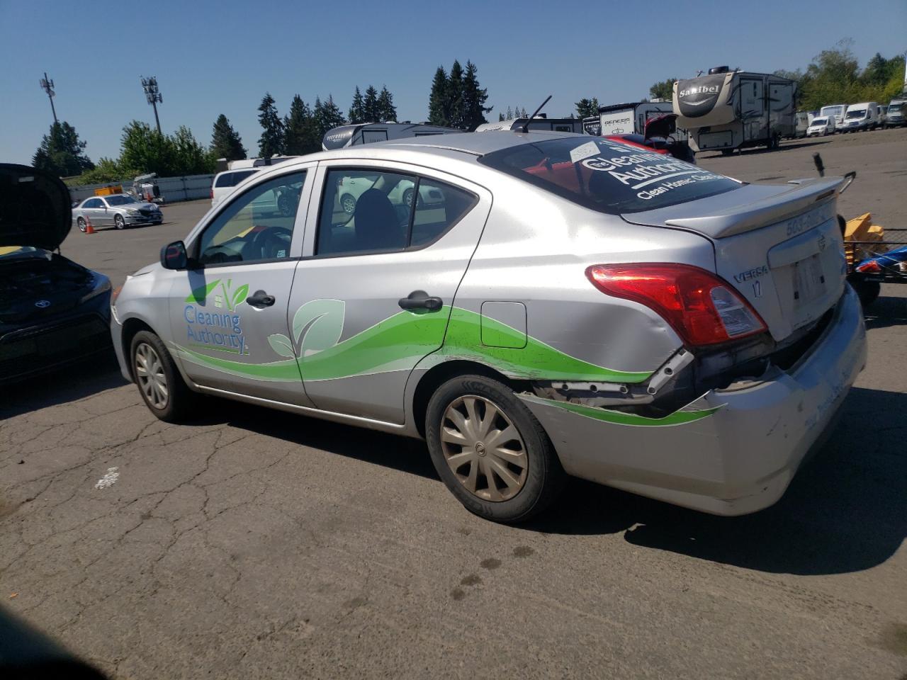 2015 Nissan Versa S - Image 2