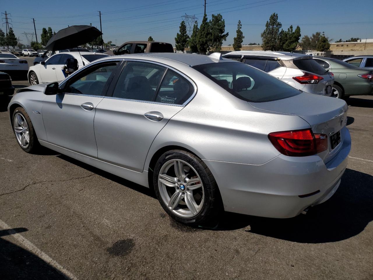 2013 BMW 535 Xi - Фото 2