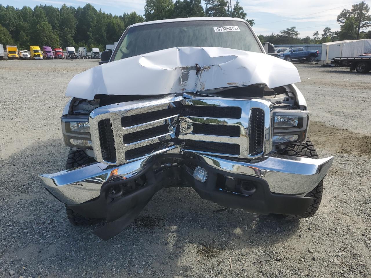 2004 Ford F250 Super Duty - Image 5
