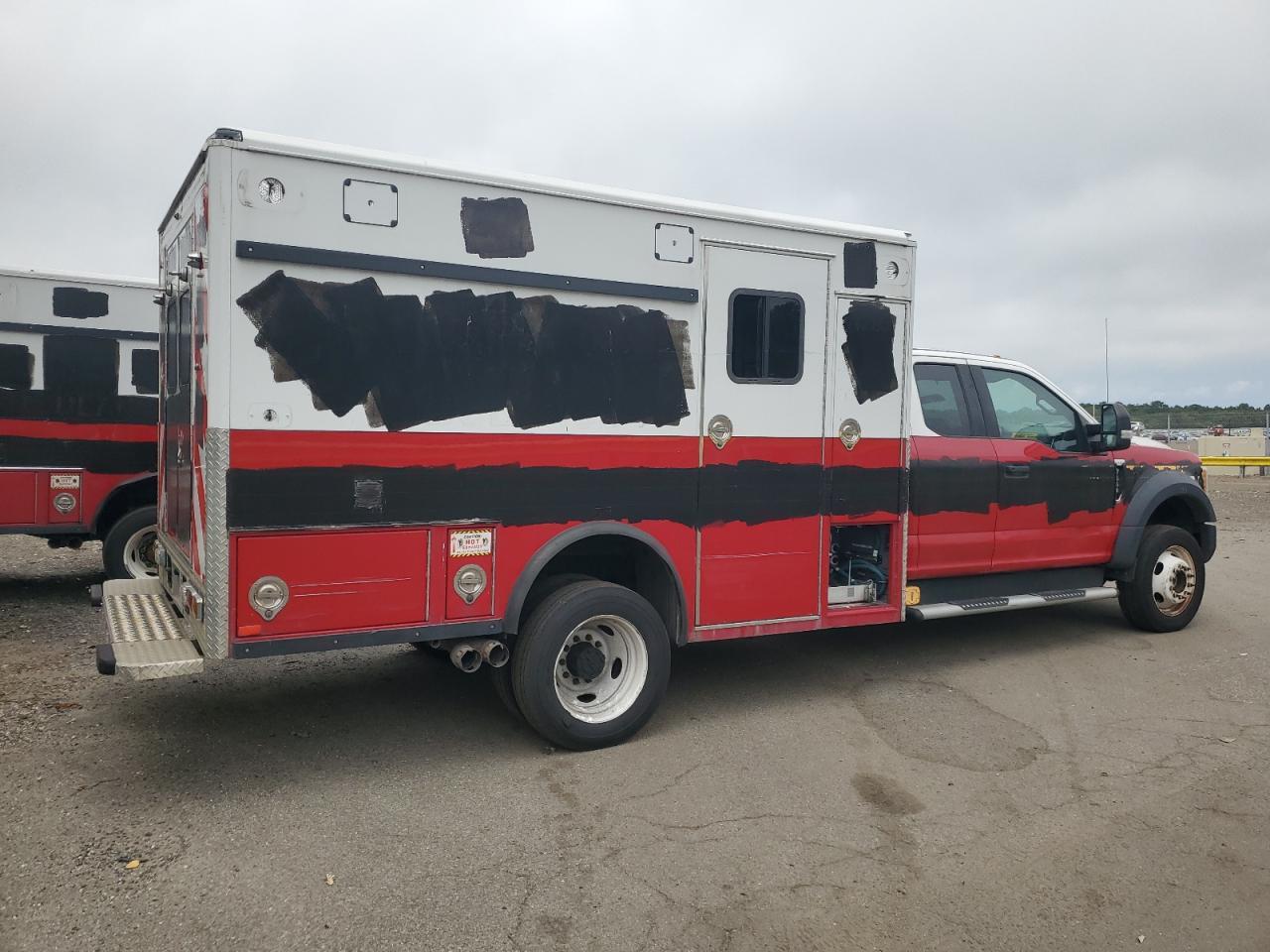 2017 Ford F550 Super Duty - Фото 4