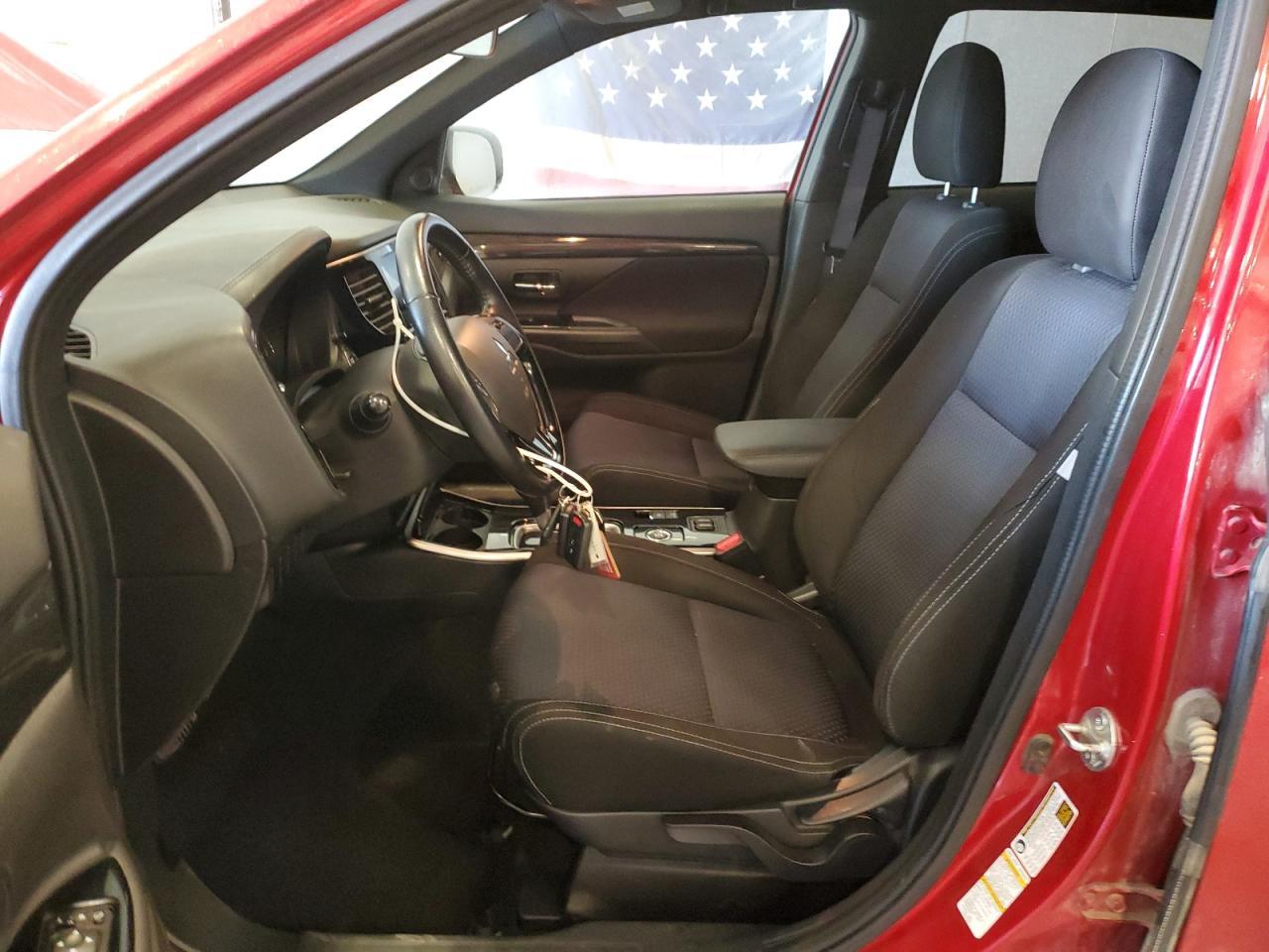2018 Mitsubishi Outlander Se - Фото 7