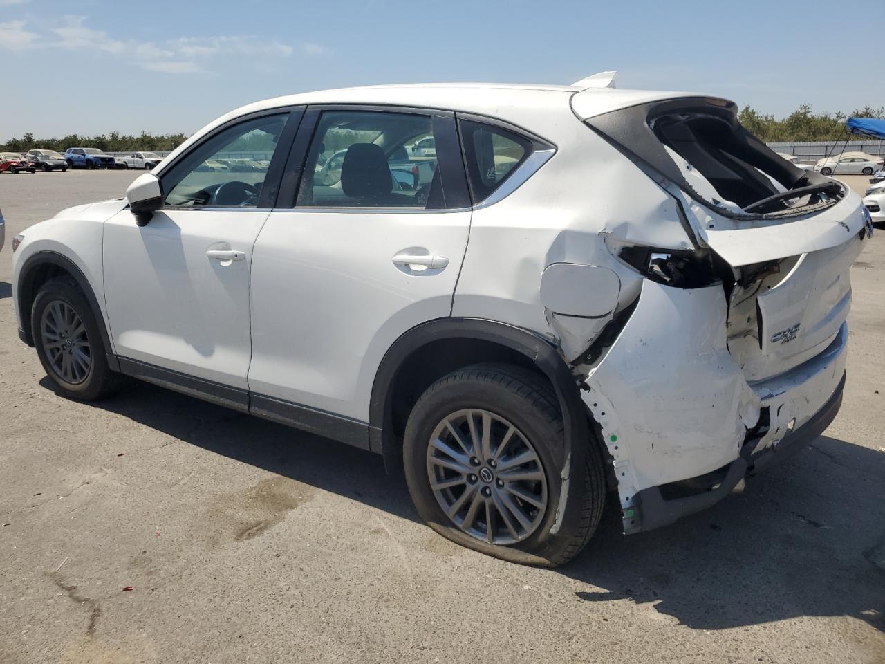 2018 Mazda Cx-5 Sport - Image 2