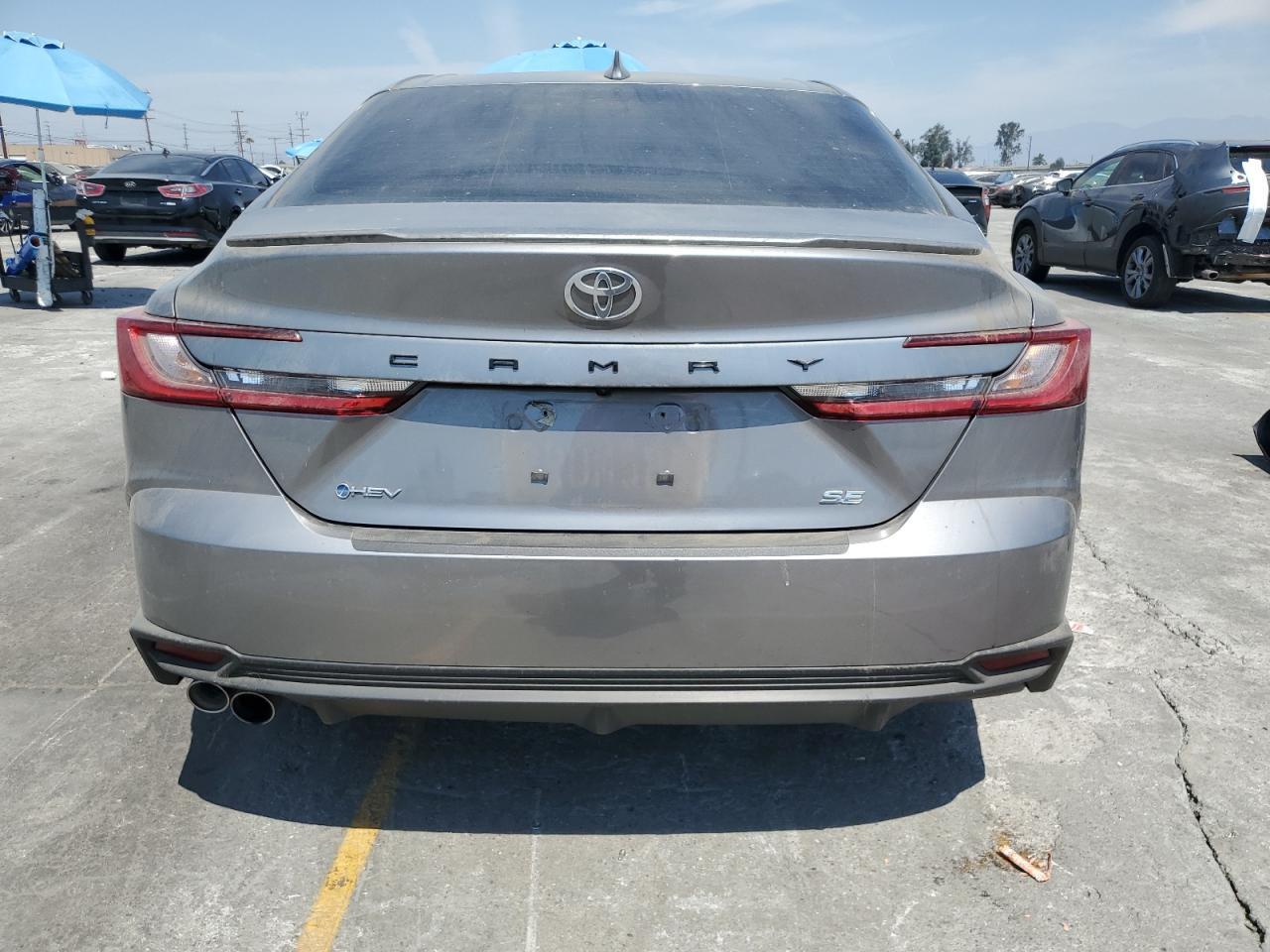 2025 Toyota Camry Xse - Фото 6
