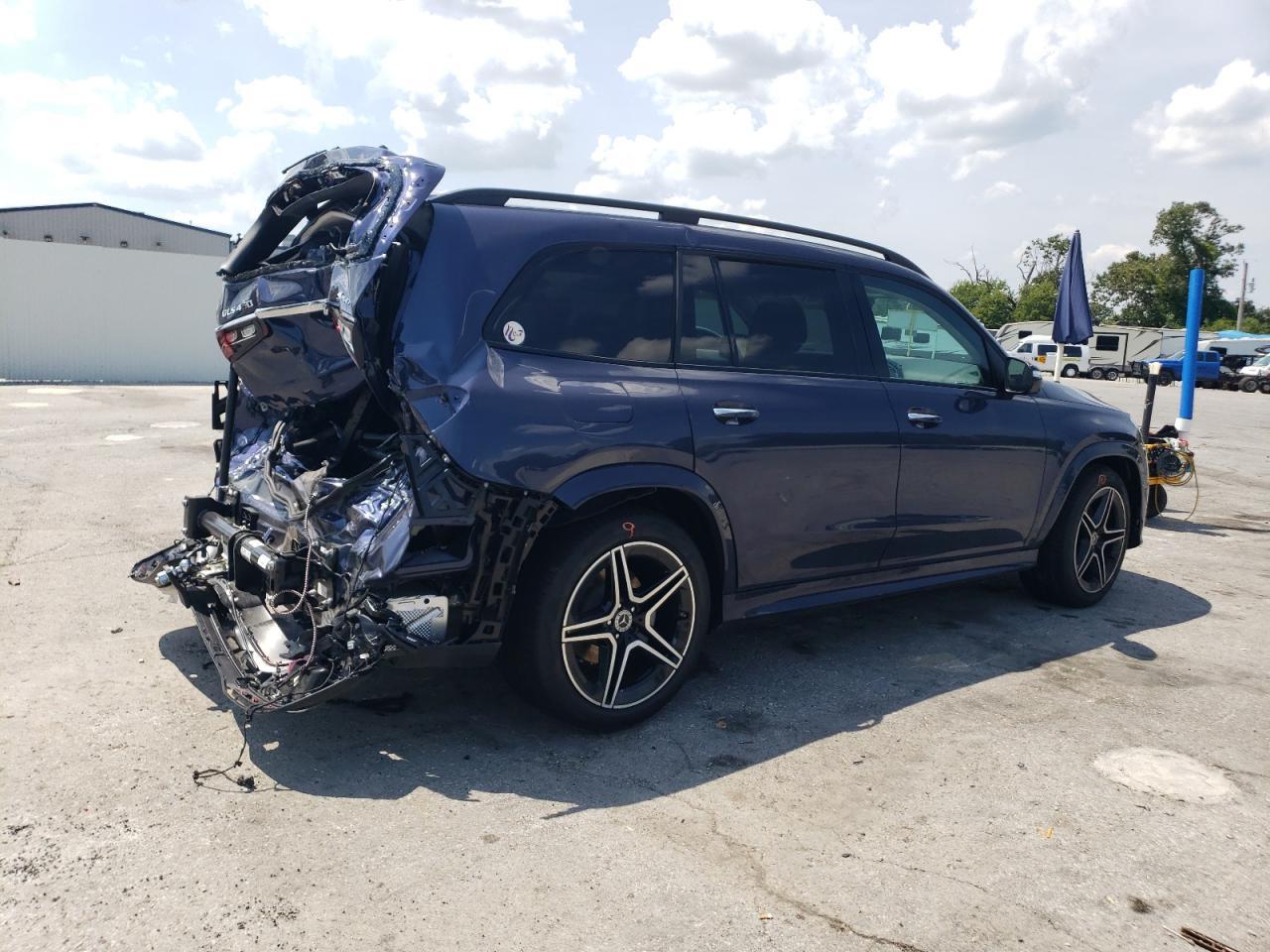 2025 Mercedes-Benz Gls 450 4Matic - Фото 3