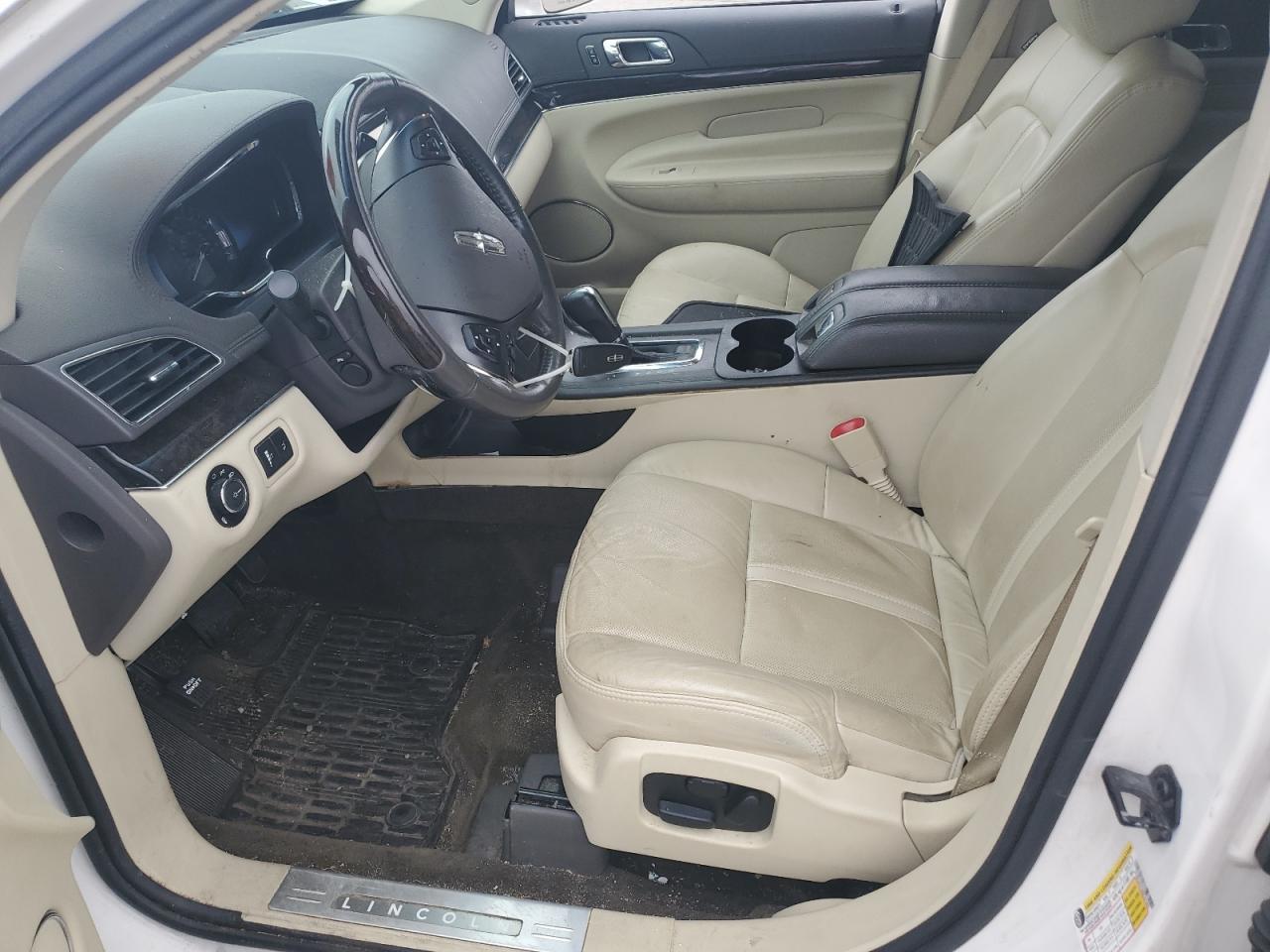 2014 Lincoln Mkt - Фото 7