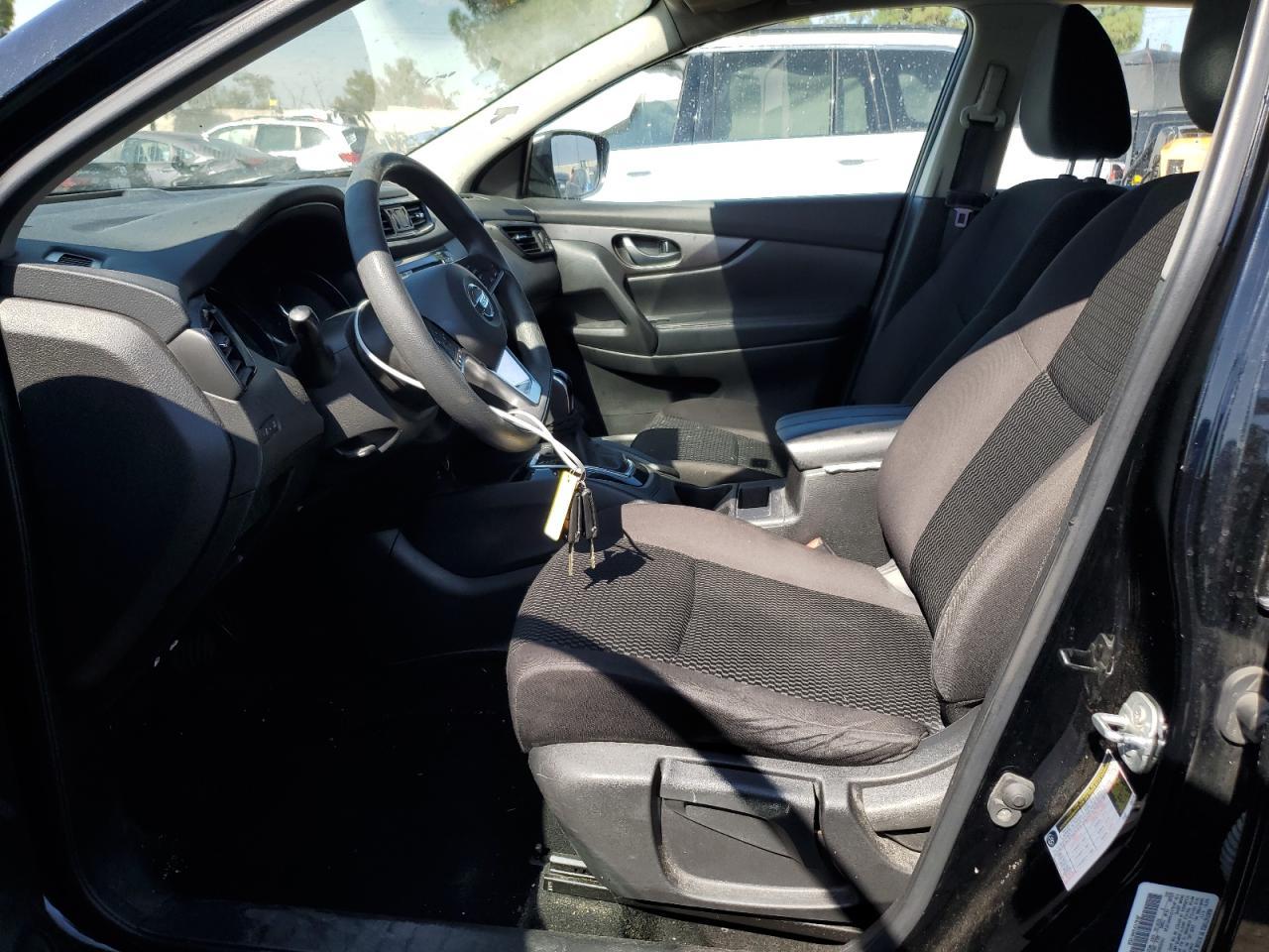 2017 Nissan Rogue Sport S - Фото 7