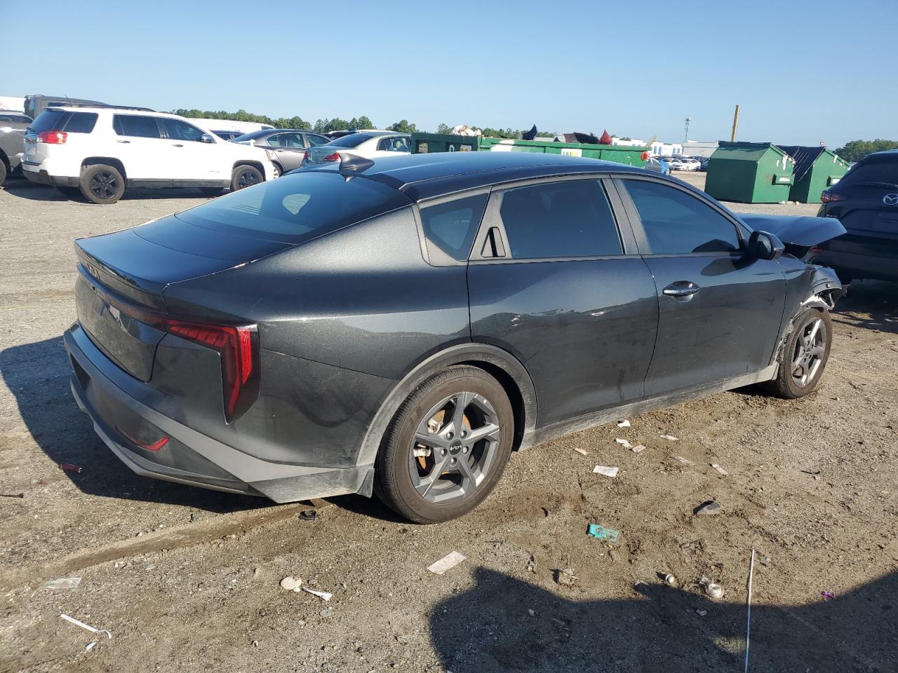 2025 Kia K4 Lx - Фото 3