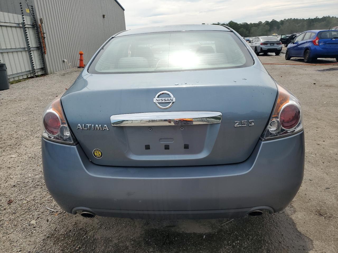 2010 Nissan Altima 2.5 - Фото 6