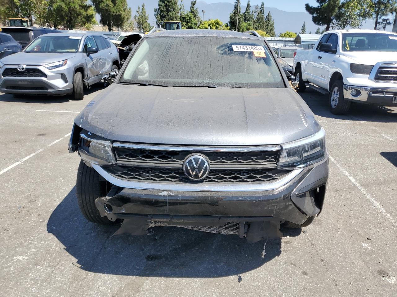 2022 Volkswagen Taos Se - Фото 5